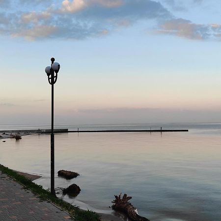 Будинок В Одесі Біля Моря 16 Станція Фонтану Odesa Exterior foto